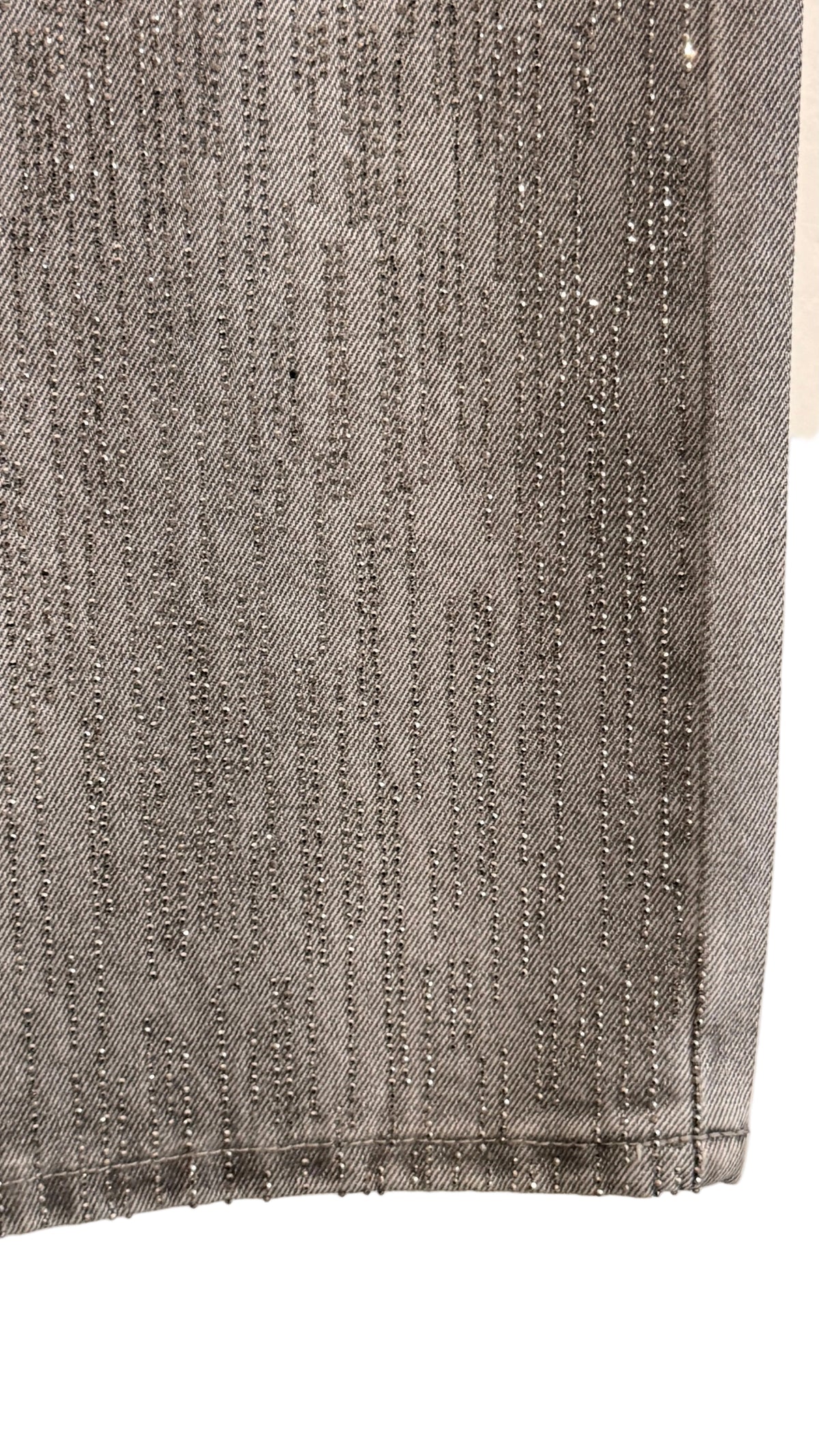 Jean large gris à strass scintillants