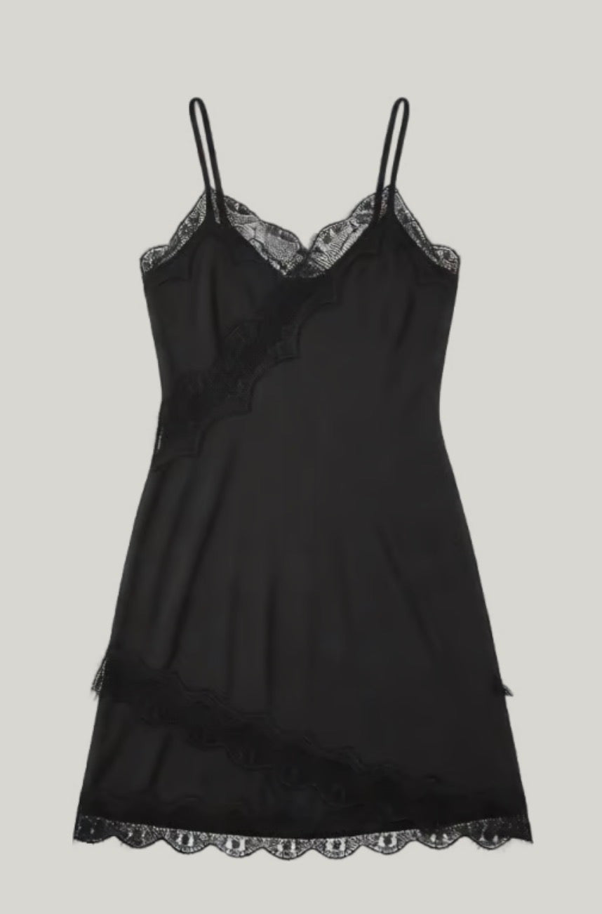 Robe à dentelle noir