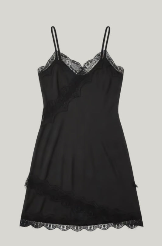 Robe à dentelle noir