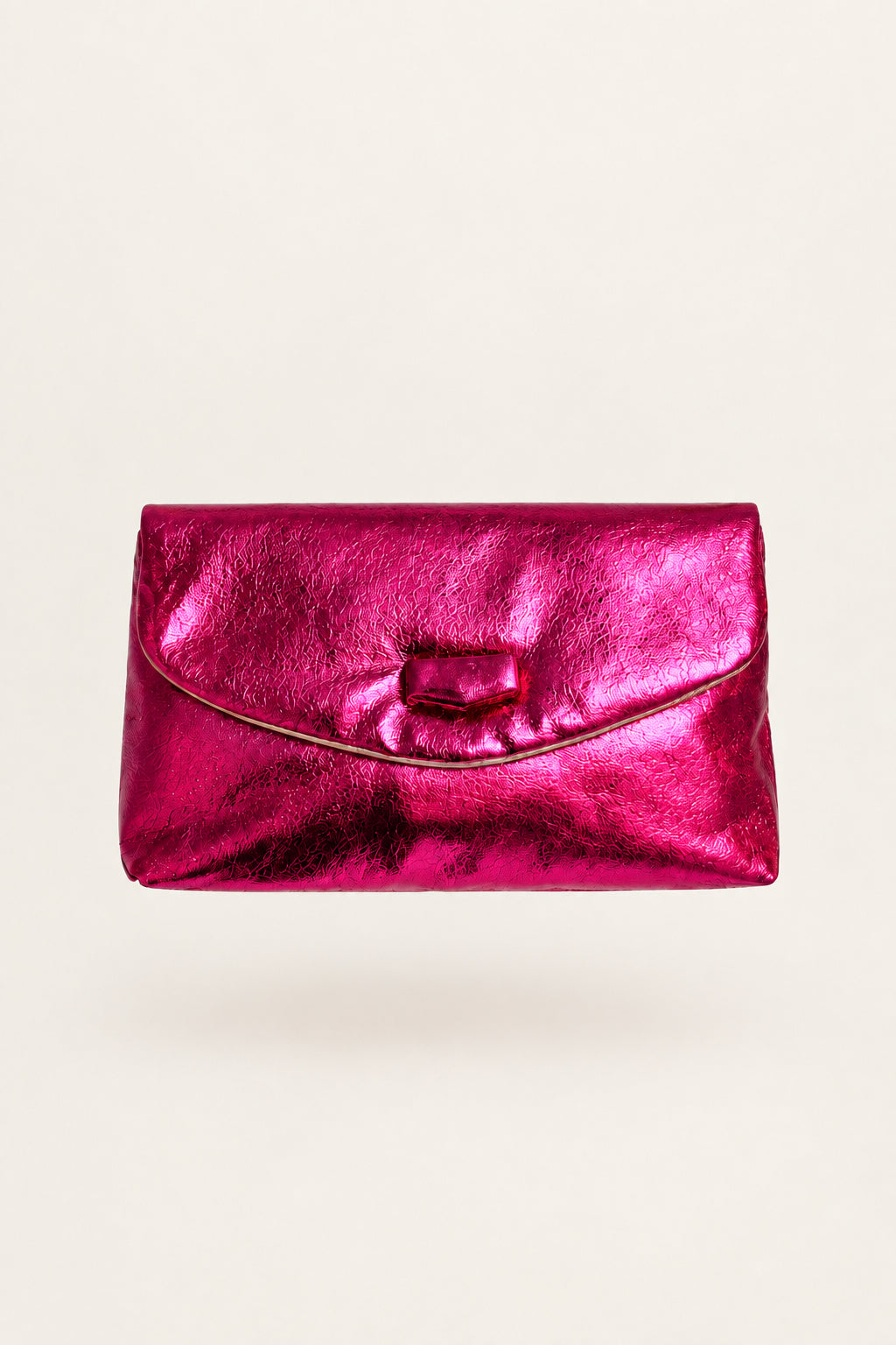 Sac pochette à rabat rose fuchsia métallisé